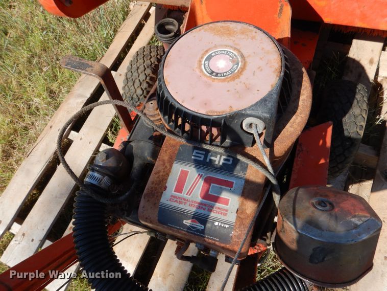 image for item LU9587 (2) brooms