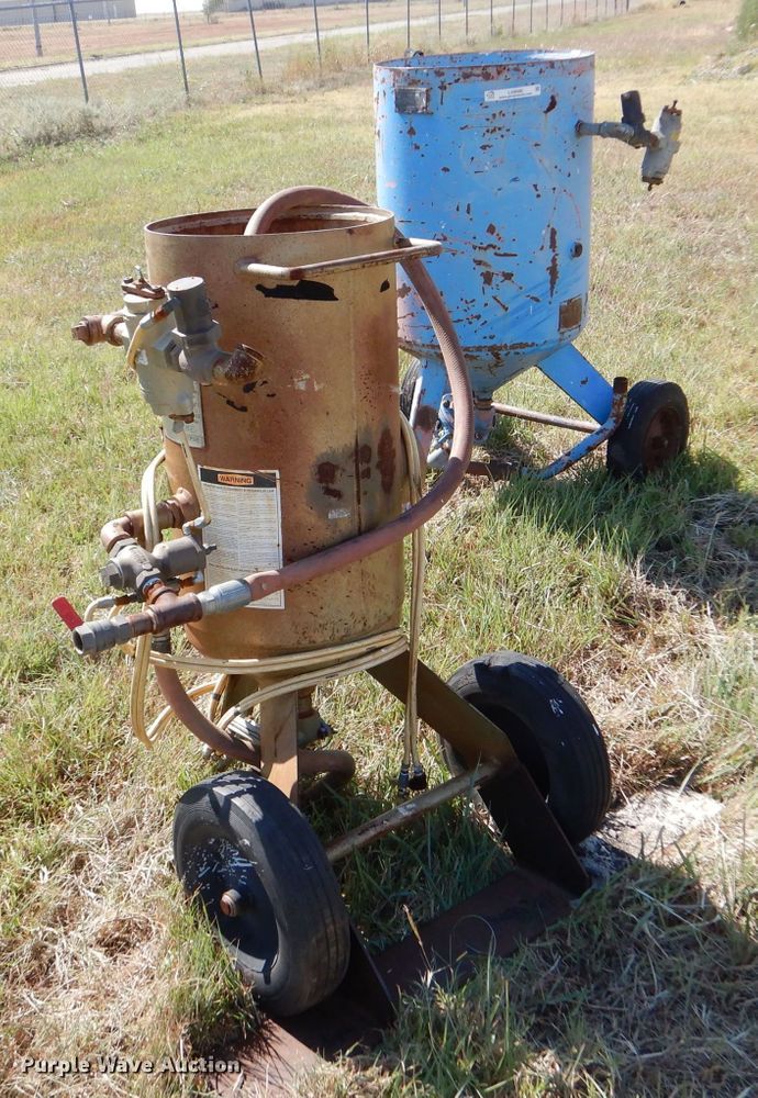 image for item LU9588 (2) Clemco abrasive blast machines