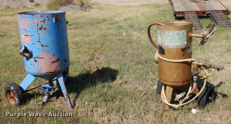 image for item LU9588 (2) Clemco abrasive blast machines