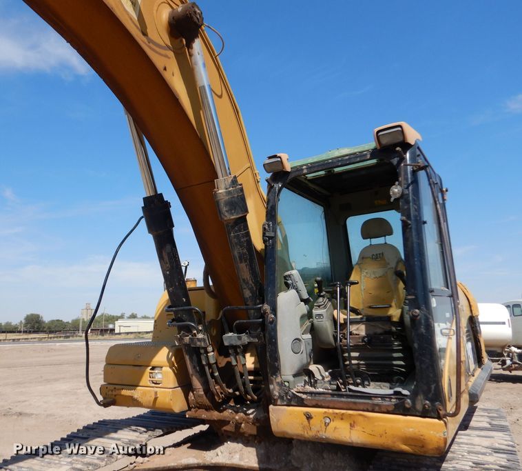 image for item LU9593 2007 Caterpillar 324D L  excavator