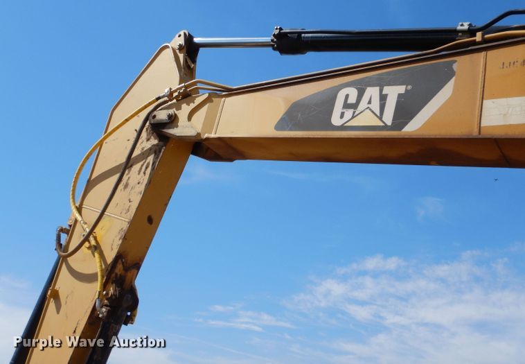 image for item LU9593 2007 Caterpillar 324D L  excavator