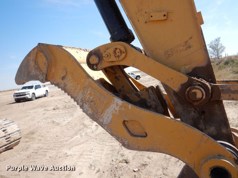image for item LU9593 2007 Caterpillar 324D L  excavator