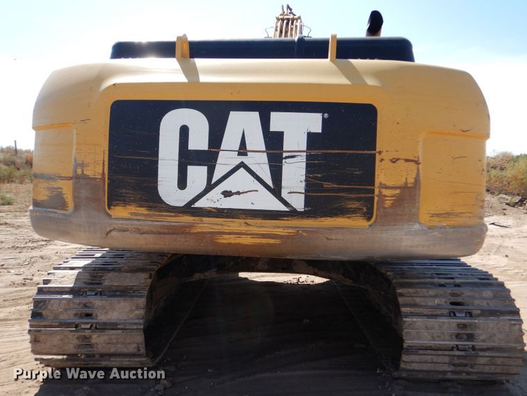 image for item LU9593 2007 Caterpillar 324D L  excavator