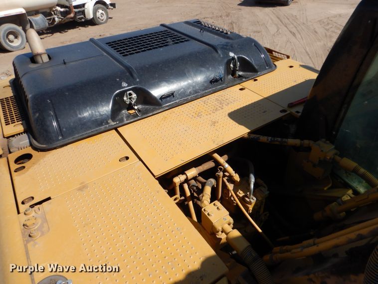 image for item LU9593 2007 Caterpillar 324D L  excavator