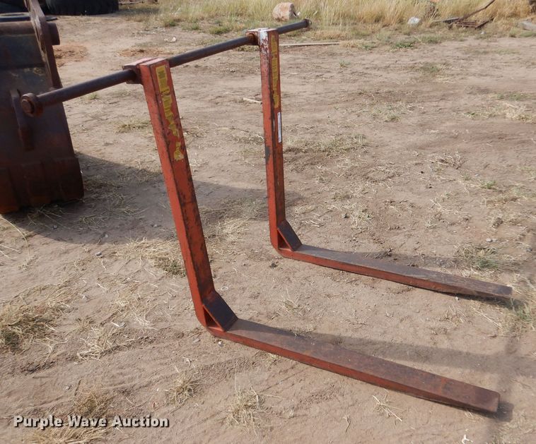 image for item LU9596 44" L forks