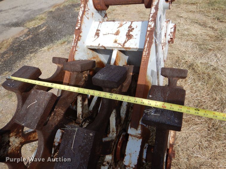 image for item LU9597 FRD Furukawa CW36 III  compaction wheel