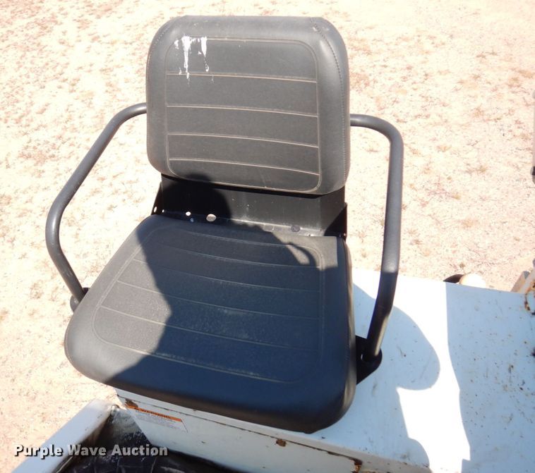 image for item MH9151 2009 International WorkStar 7400  digger derrick truck