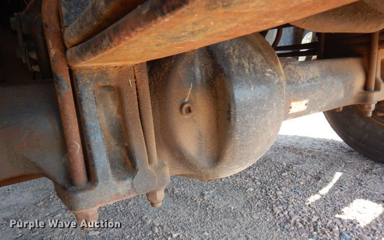 image for item MH9151 2009 International WorkStar 7400  digger derrick truck