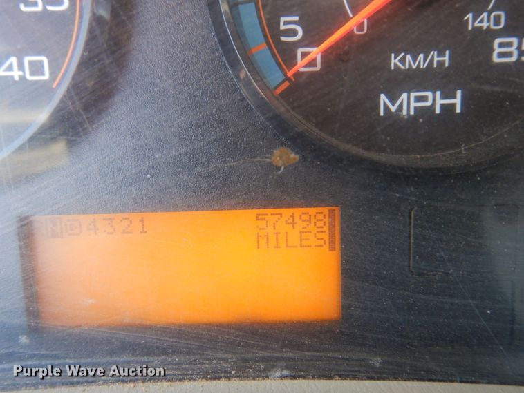 image for item MH9151 2009 International WorkStar 7400  digger derrick truck