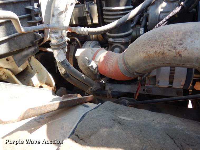 image for item MH9151 2009 International WorkStar 7400  digger derrick truck