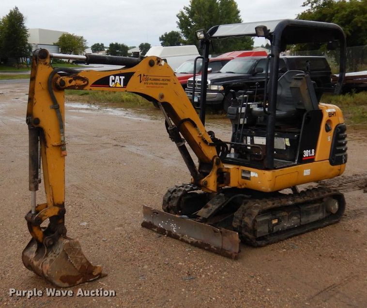 image for item MH9158 2005 Caterpillar 301.8  mini excavator