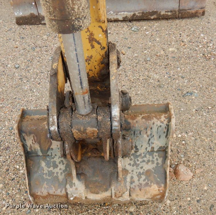 image for item MH9158 2005 Caterpillar 301.8  mini excavator