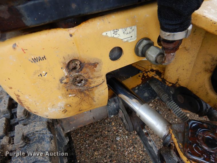 image for item MH9158 2005 Caterpillar 301.8  mini excavator