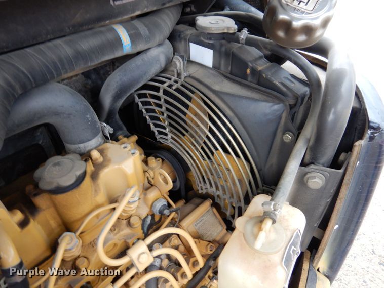 image for item MH9158 2005 Caterpillar 301.8  mini excavator