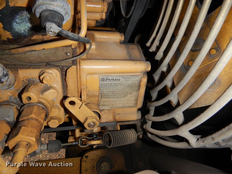 image for item MH9158 2005 Caterpillar 301.8  mini excavator