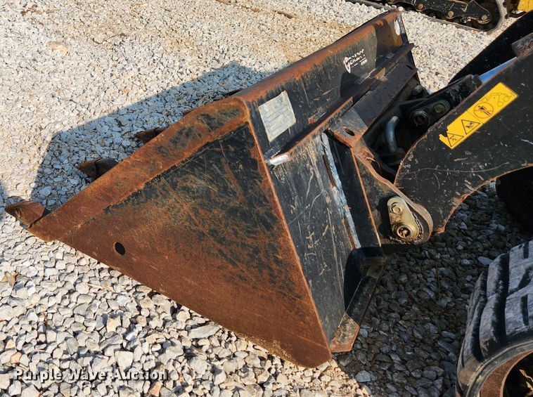 image for item MK9308 2015 Toro Dingo TX525  compact utility loader