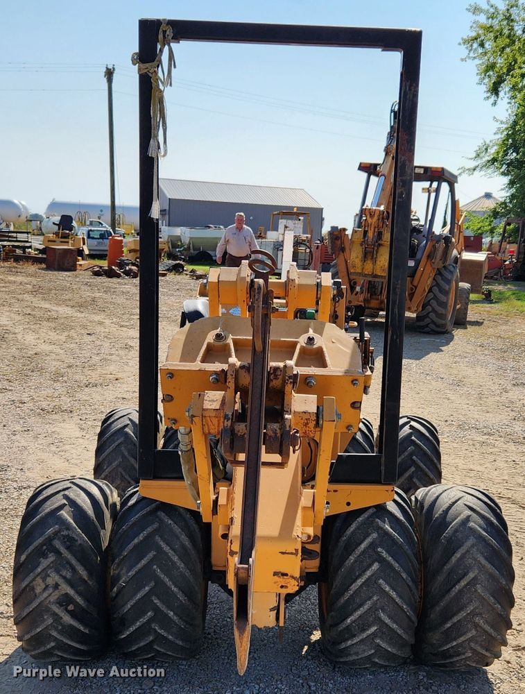 image for item MK9319 2008 Astec Maxi Sneaker D  trencher