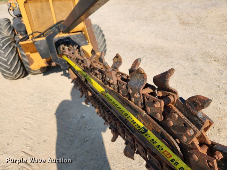 image for item MK9319 2008 Astec Maxi Sneaker D  trencher