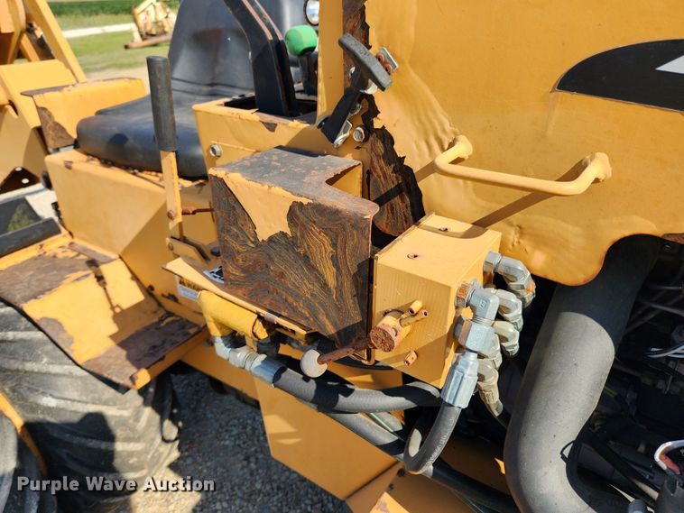 image for item MK9319 2008 Astec Maxi Sneaker D  trencher