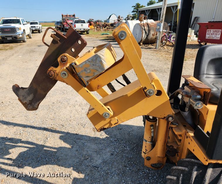 image for item MK9319 2008 Astec Maxi Sneaker D  trencher