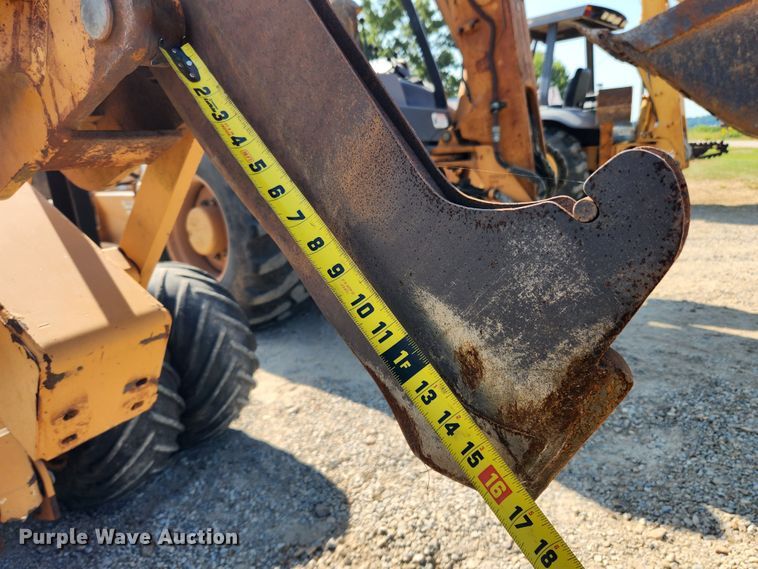 image for item MK9319 2008 Astec Maxi Sneaker D  trencher