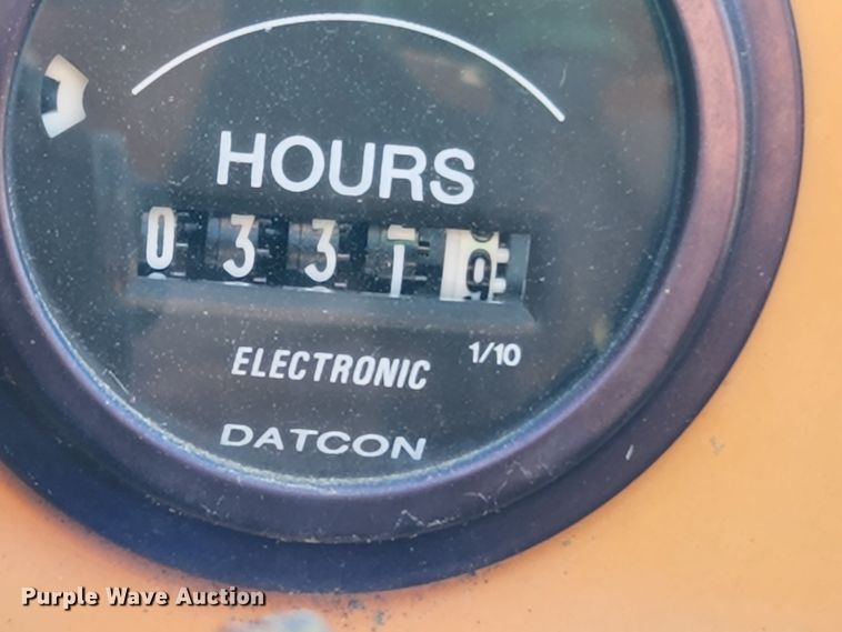 image for item MK9319 2008 Astec Maxi Sneaker D  trencher