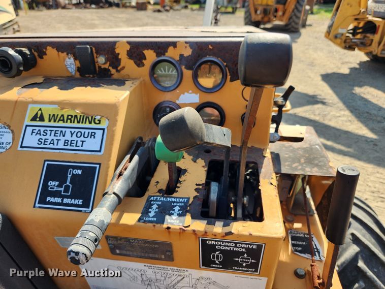 image for item MK9319 2008 Astec Maxi Sneaker D  trencher