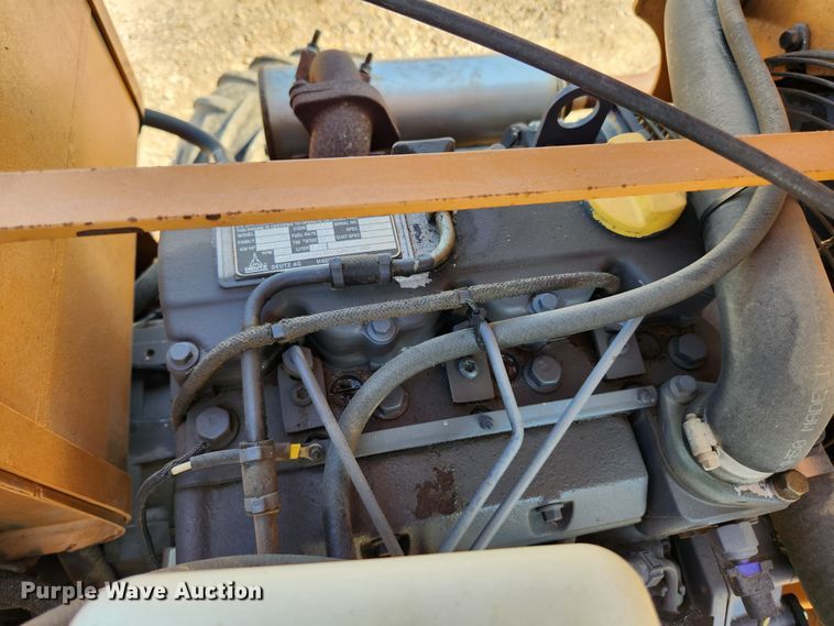 image for item MK9319 2008 Astec Maxi Sneaker D  trencher