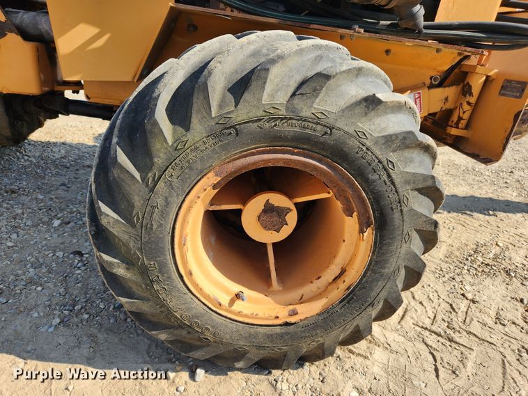 image for item MK9319 2008 Astec Maxi Sneaker D  trencher