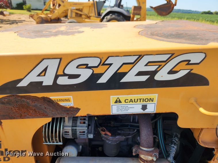 image for item MK9319 2008 Astec Maxi Sneaker D  trencher