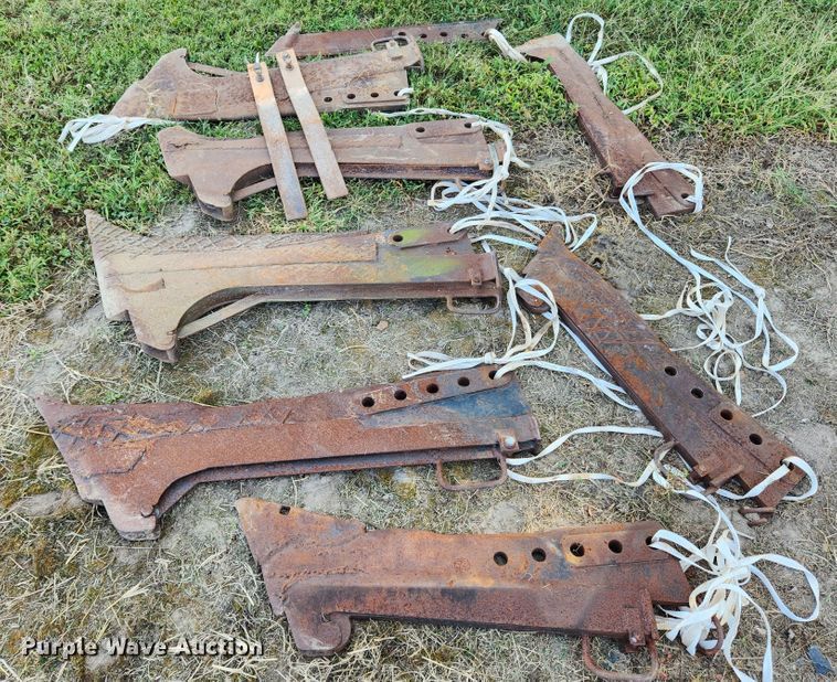 image for item MK9319 2008 Astec Maxi Sneaker D  trencher