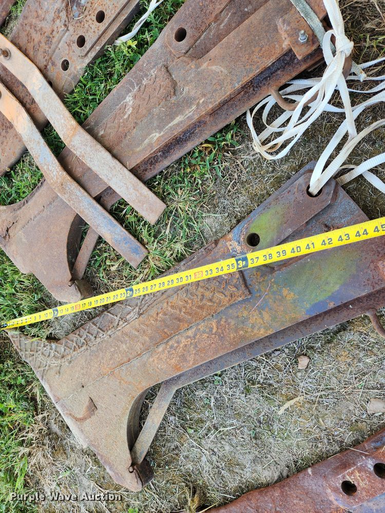 image for item MK9319 2008 Astec Maxi Sneaker D  trencher