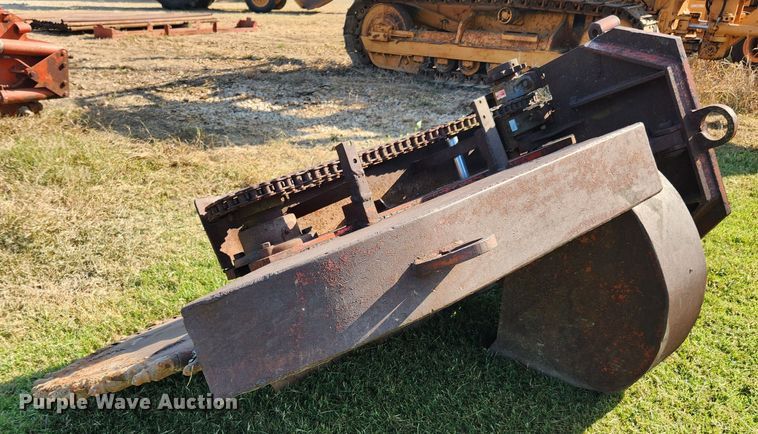 image for item MK9324 Ditch Witch  rock saw
