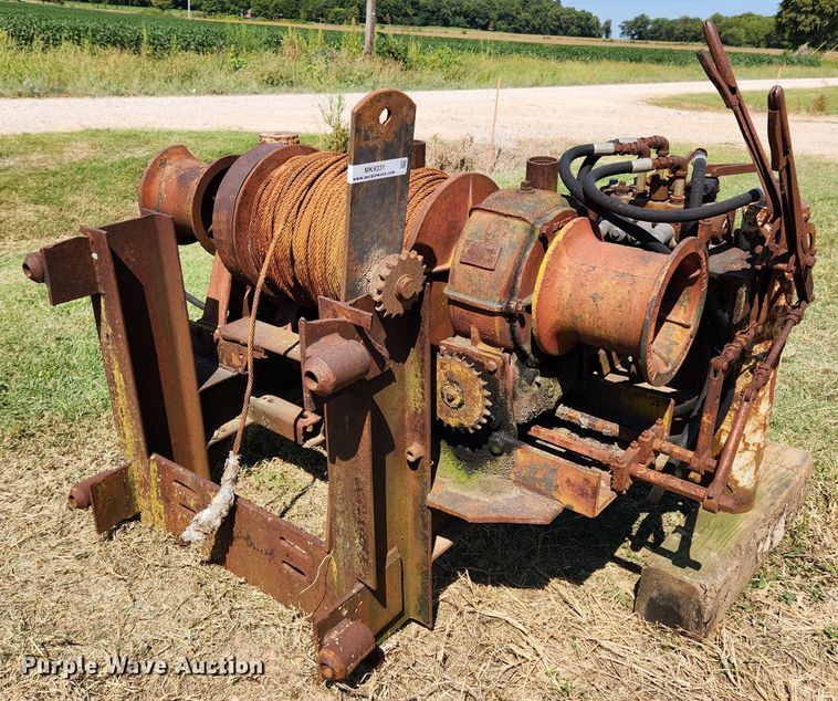 image for item MK9331 Braden M12-160  winch