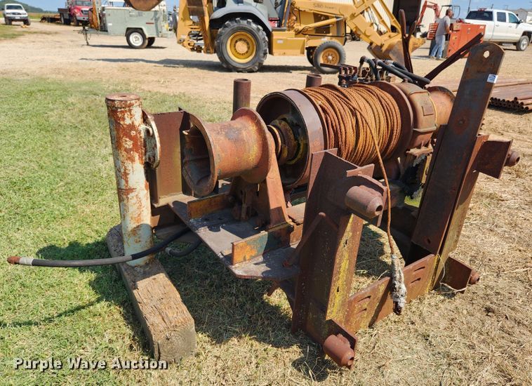 image for item MK9331 Braden M12-160  winch