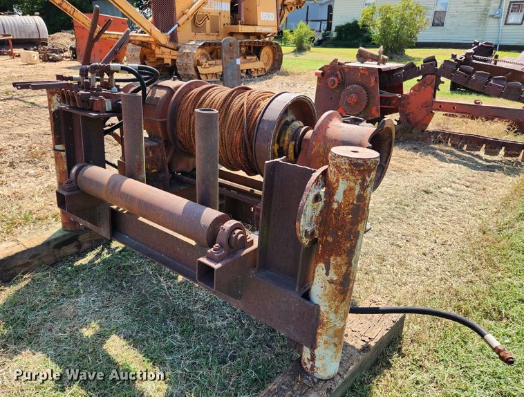 image for item MK9331 Braden M12-160  winch