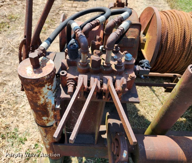 image for item MK9331 Braden M12-160  winch