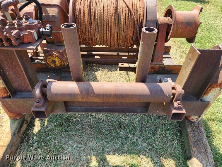 image for item MK9331 Braden M12-160  winch