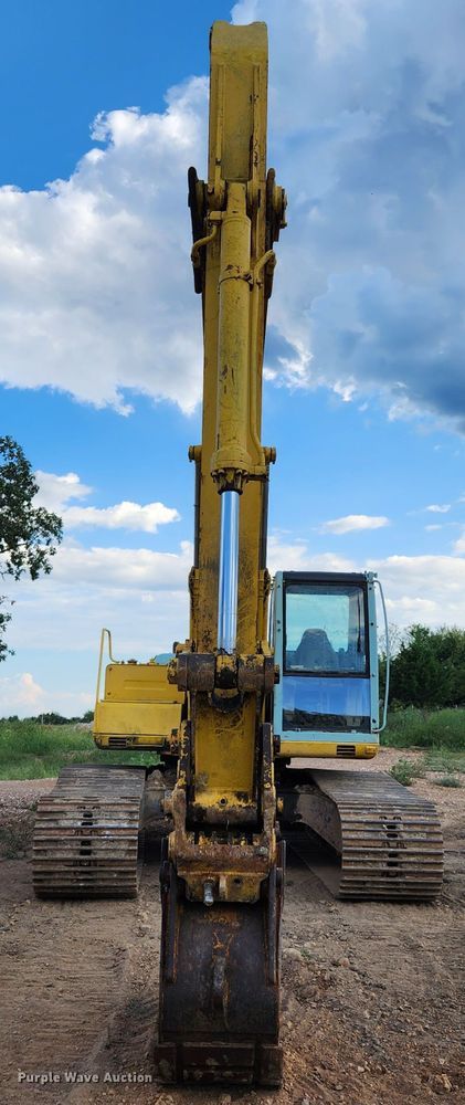 image for item MK9352 1994 Kobelco SK200LC  excavator