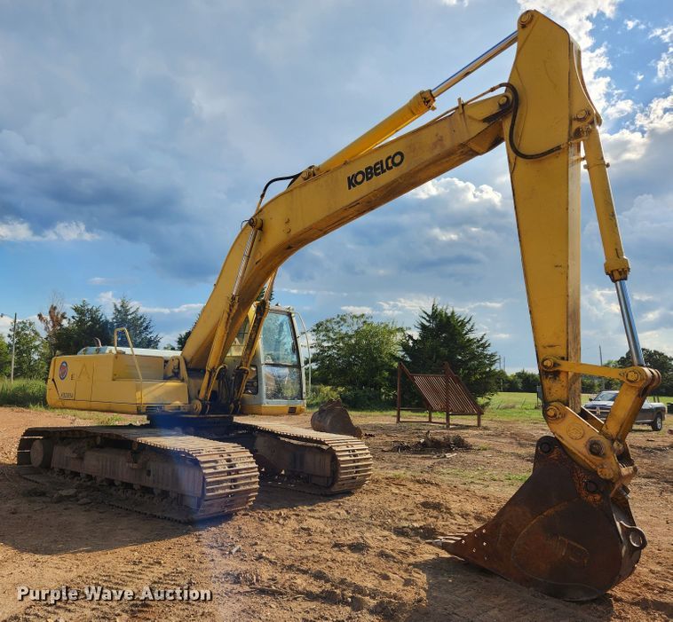 image for item MK9352 1994 Kobelco SK200LC  excavator