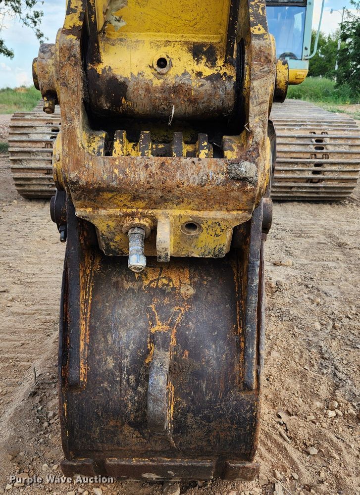 image for item MK9352 1994 Kobelco SK200LC  excavator