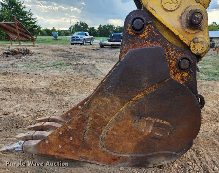 image for item MK9352 1994 Kobelco SK200LC  excavator