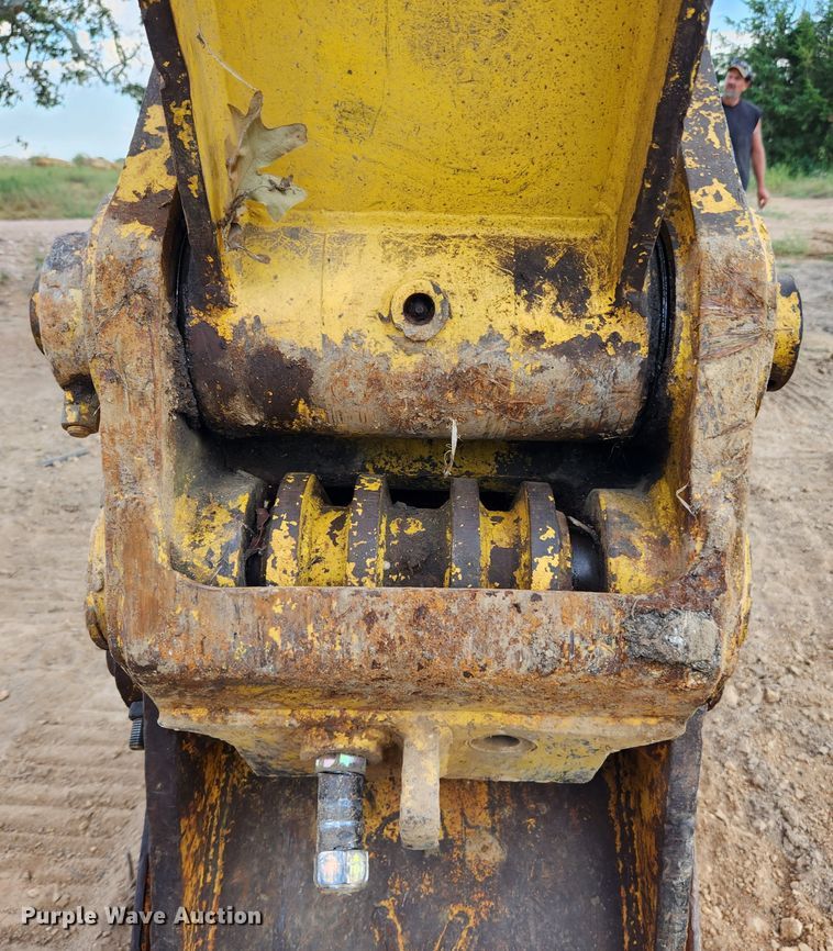 image for item MK9352 1994 Kobelco SK200LC  excavator