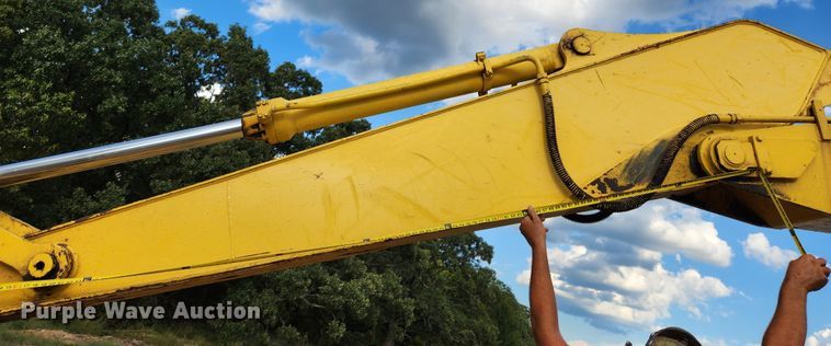 image for item MK9352 1994 Kobelco SK200LC  excavator