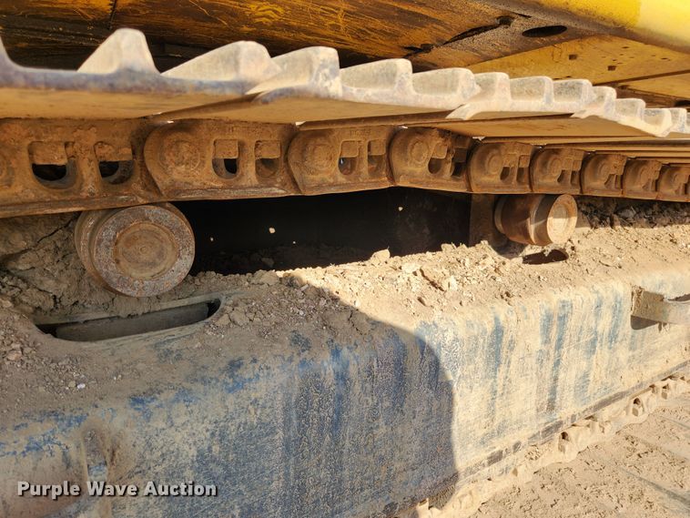 image for item MK9352 1994 Kobelco SK200LC  excavator