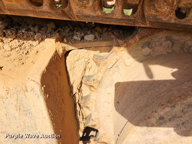 image for item MK9352 1994 Kobelco SK200LC  excavator