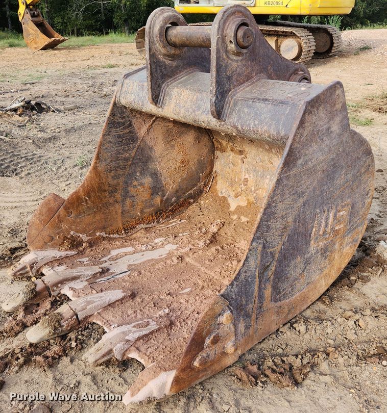 image for item MK9352 1994 Kobelco SK200LC  excavator