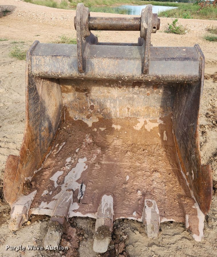 image for item MK9352 1994 Kobelco SK200LC  excavator