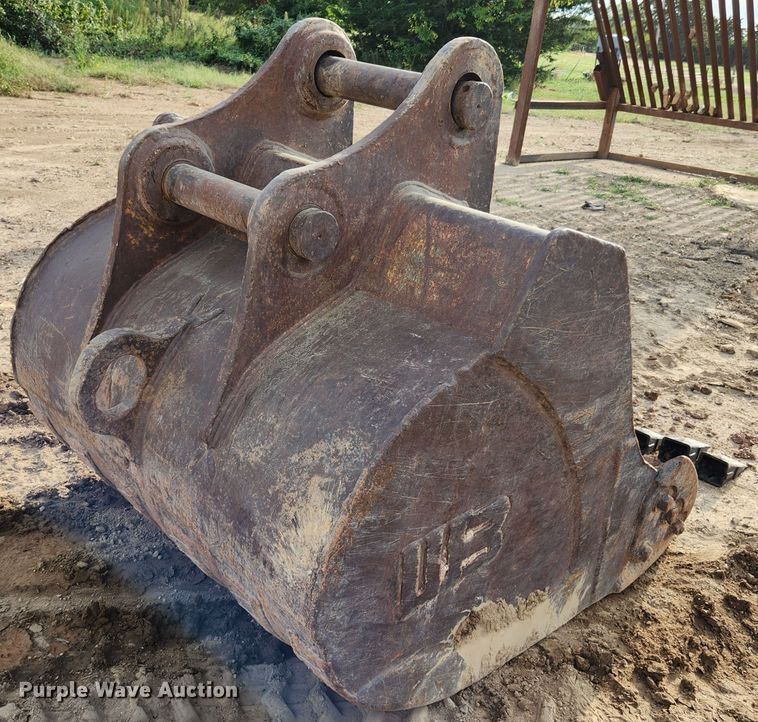 image for item MK9352 1994 Kobelco SK200LC  excavator