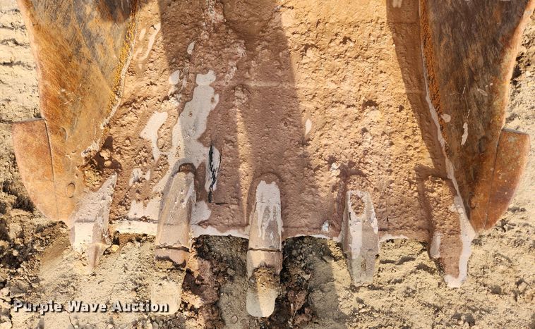 image for item MK9352 1994 Kobelco SK200LC  excavator